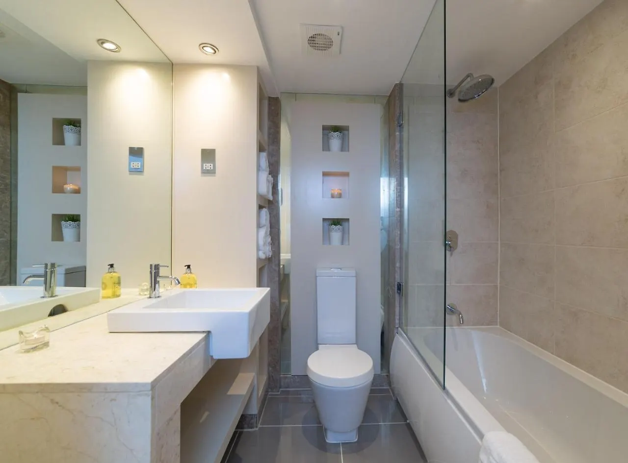 Royal Crossharbour Apartment London