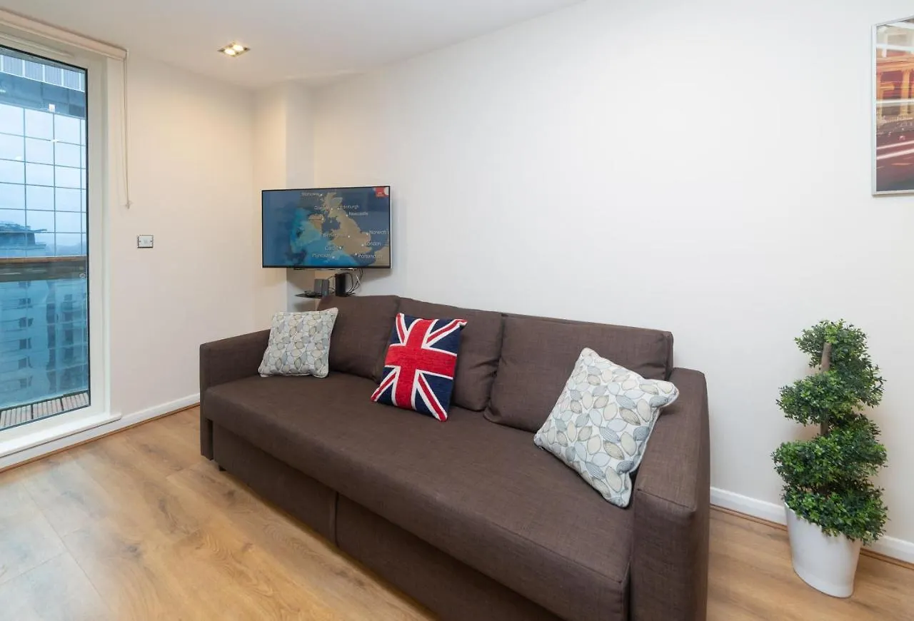 Royal Crossharbour Apartment London