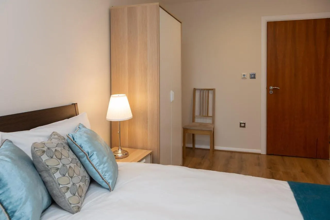 Royal Crossharbour Apartment London United Kingdom