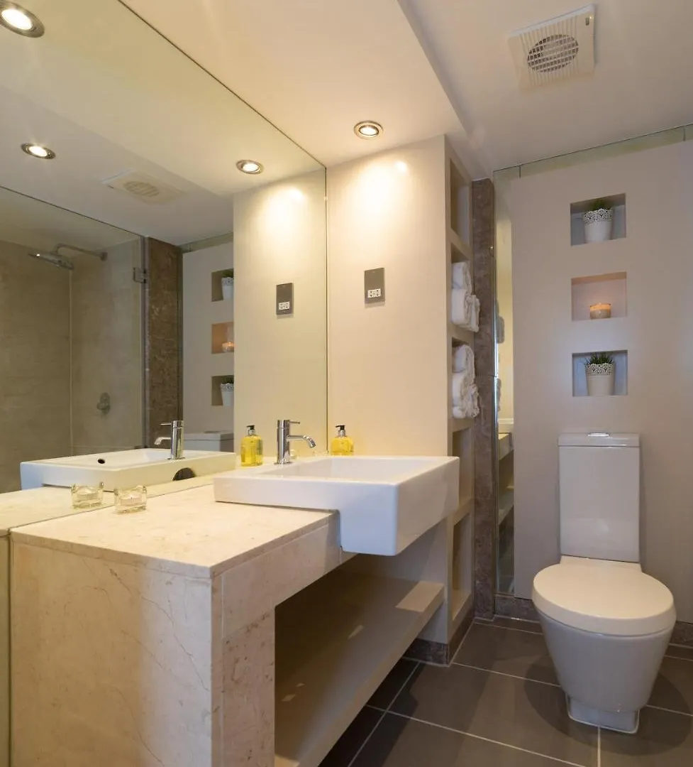 Royal Crossharbour Apartment London United Kingdom